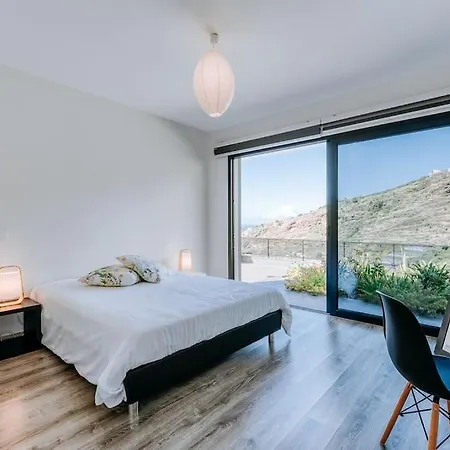 La Maderene With Pool By Madeira Island Holiday home